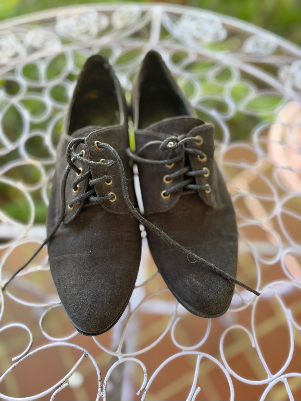 Women’s black lace up oxfords